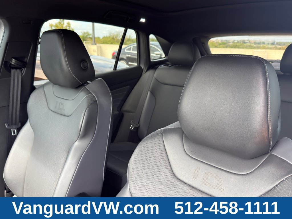Used 2023 Volkswagen ID.4 Pro S RWD image 12