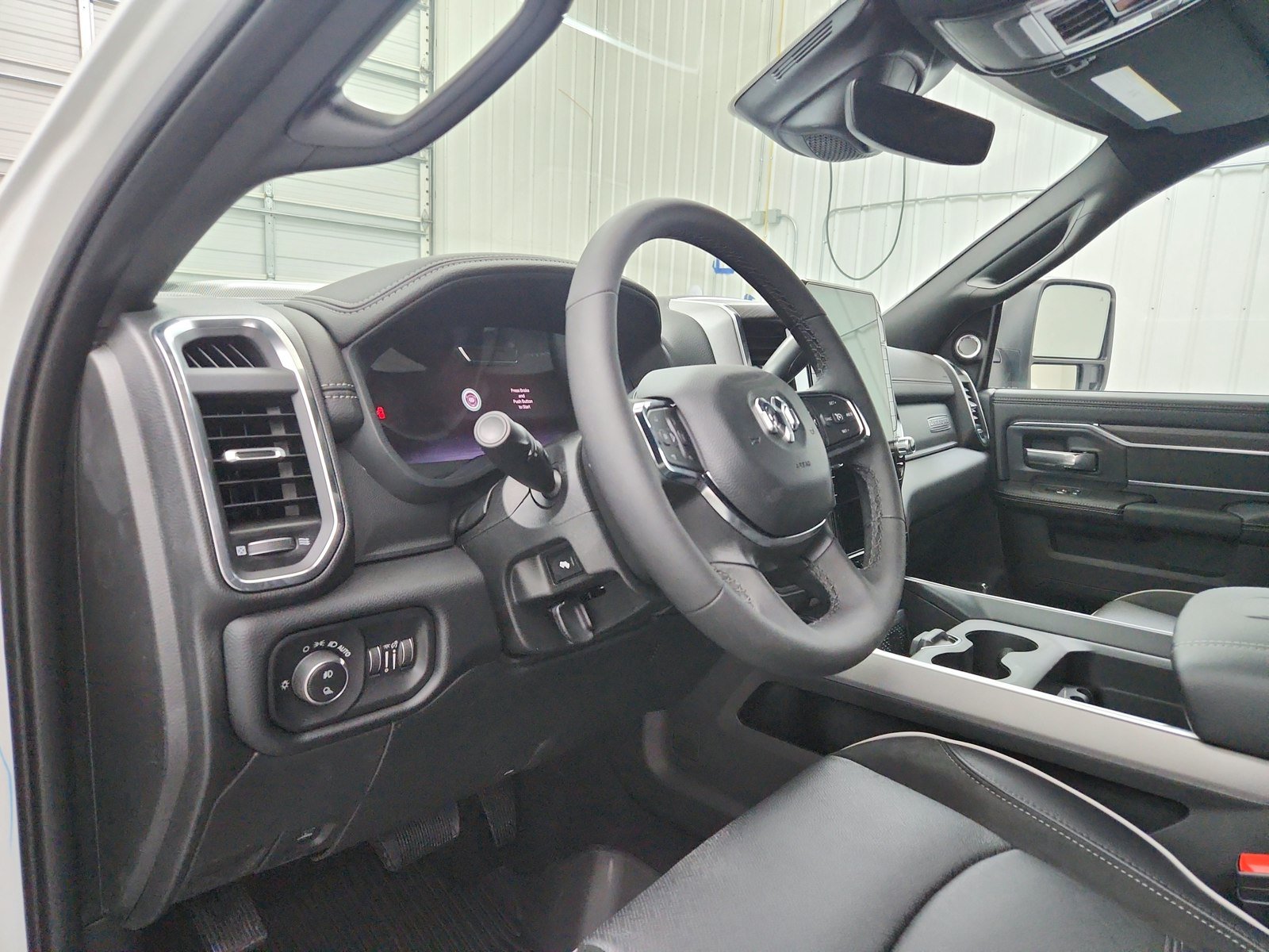 New 2026 RAM 3500 Laramie AWD/4WD image 19