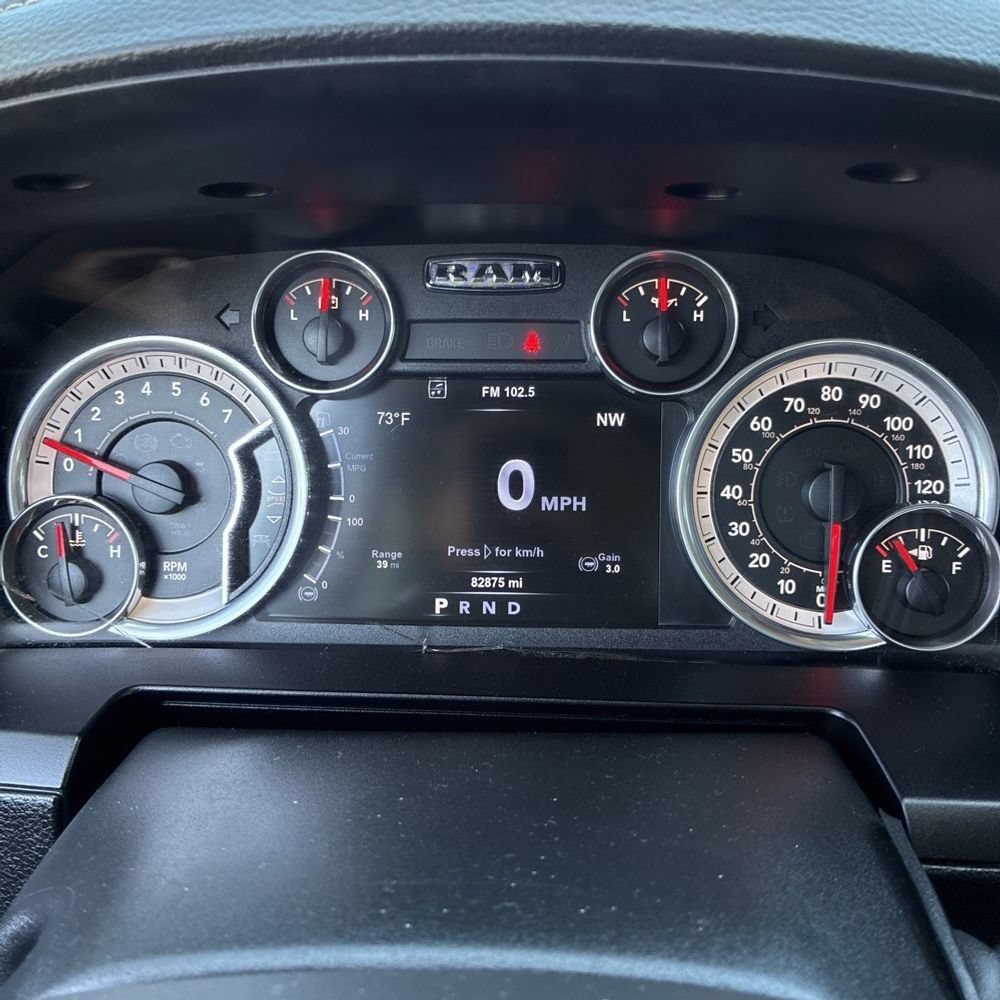 Used 2015 RAM 2500 Laramie AWD/4WD image 19