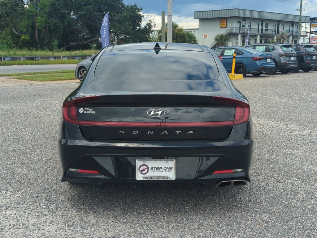 Used 2023 Hyundai Sonata SEL w/ Convenience Package FWD image 6
