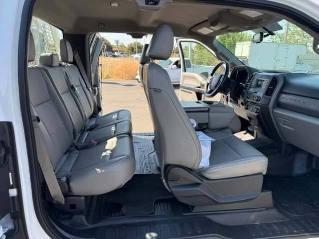Used 2017 Ford F350 XL w/ Power Equipment Group RWD image 25