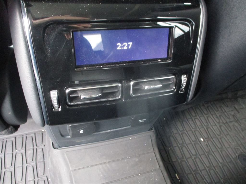 Used 2025 Lincoln Aviator Reserve w/ Equipment Group 201A image 15