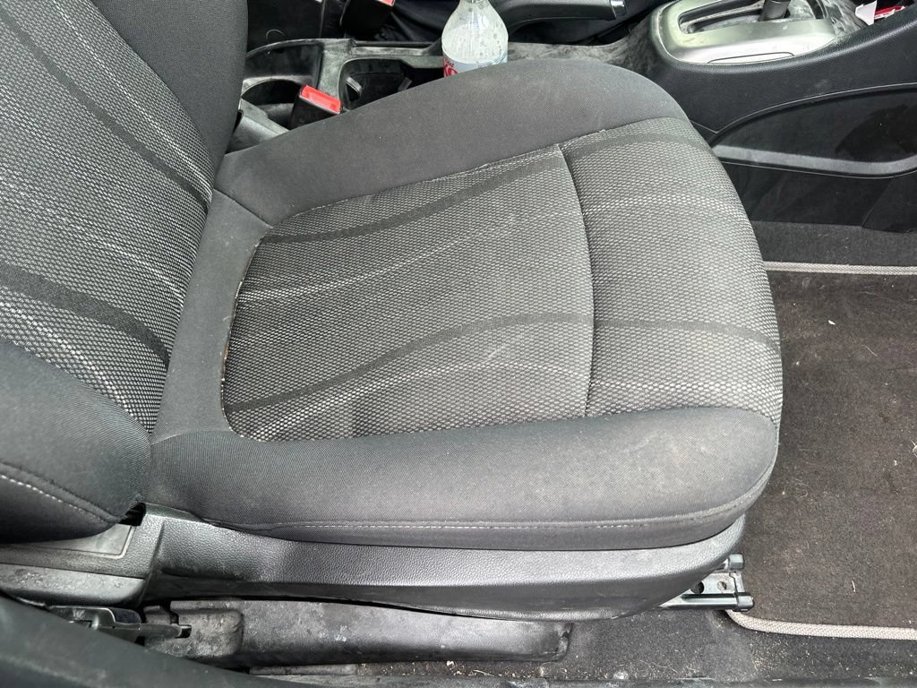 Used 2015 Chevrolet Sonic LT FWD image 22