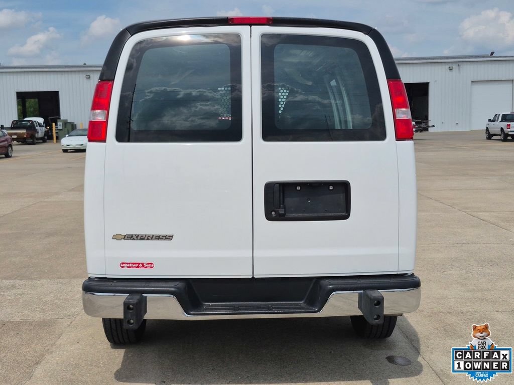 Certified 2025 Chevrolet Express 2500 w/ Driver Convenience Package RWD image 6