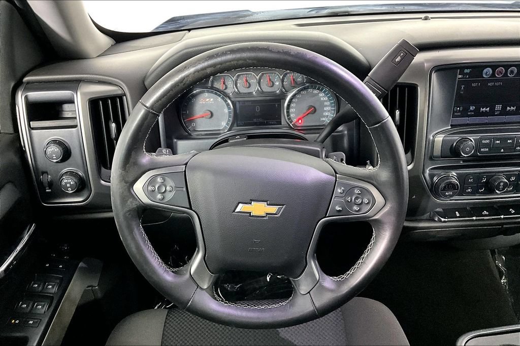 Used 2018 Chevrolet Silverado 1500 LT w/ All Star Edition AWD/4WD image 5