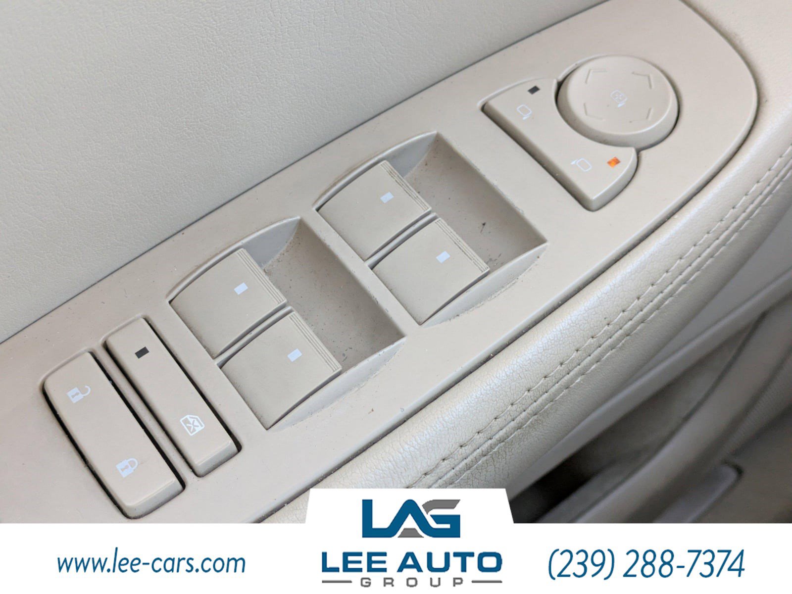 Used 2006 Cadillac DTS image 17