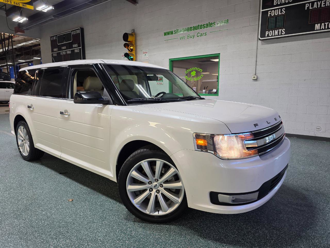 Used 2017 Ford Flex SEL w/ Equipment Group 202A AWD/4WD image 14