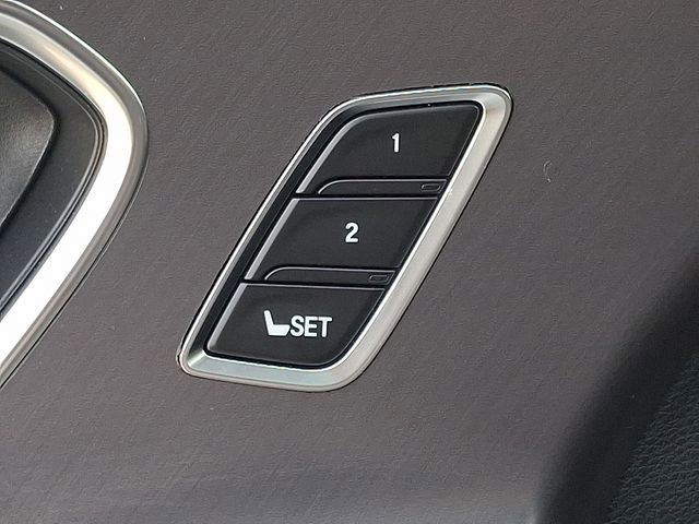 Certified 2025 Acura RDX SH-AWD image 28