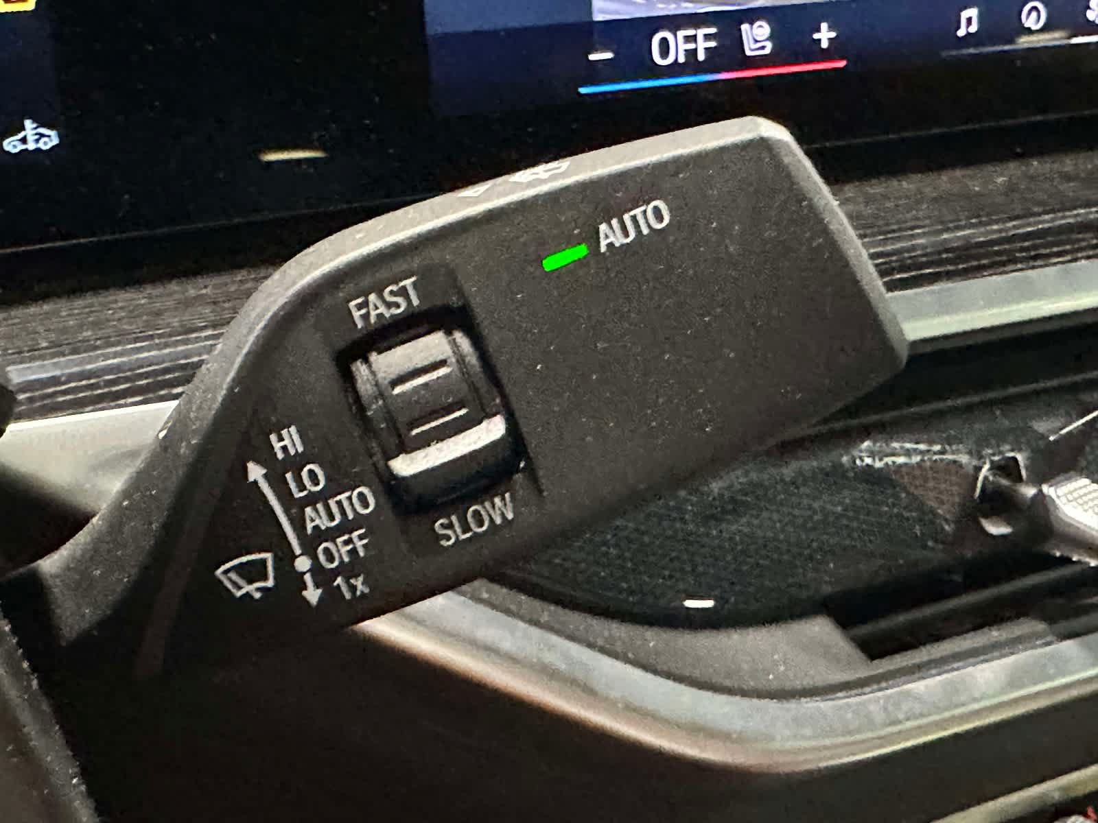Used 2025 BMW X6 xDrive40i AWD/4WD image 35
