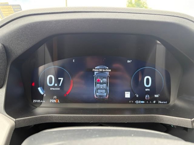 Used 2025 Ford Explorer Active AWD/4WD image 59