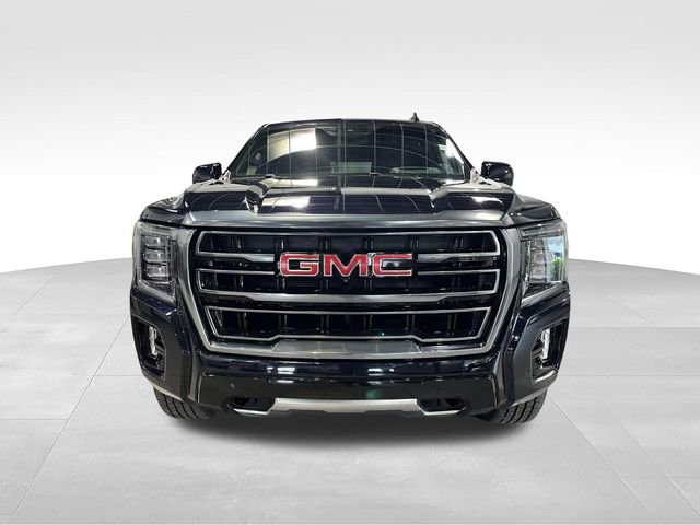 Used 2024 GMC Yukon AT4 w/ Technology Package AWD/4WD image 2
