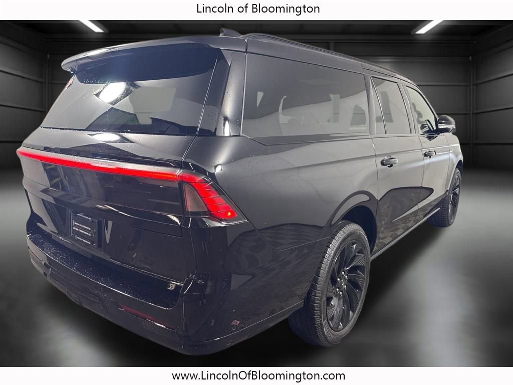New 2025 Lincoln Navigator L Reserve w/ Jet Appearance Package image 7