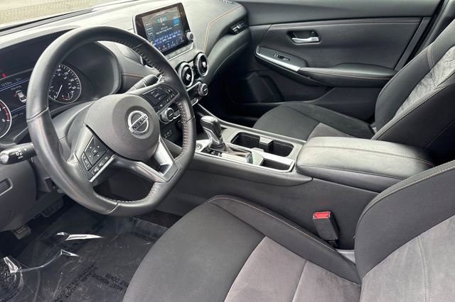 Used 2023 Nissan Sentra SR w/ Electronics Package image 10