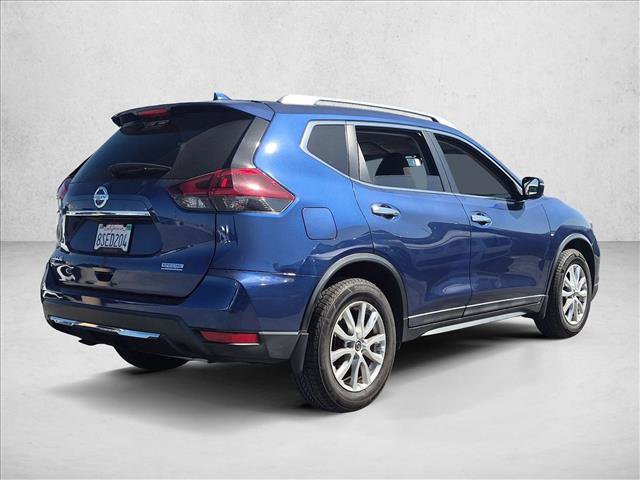 Used 2020 Nissan Rogue S w/ Special Edition Package FWD image 5