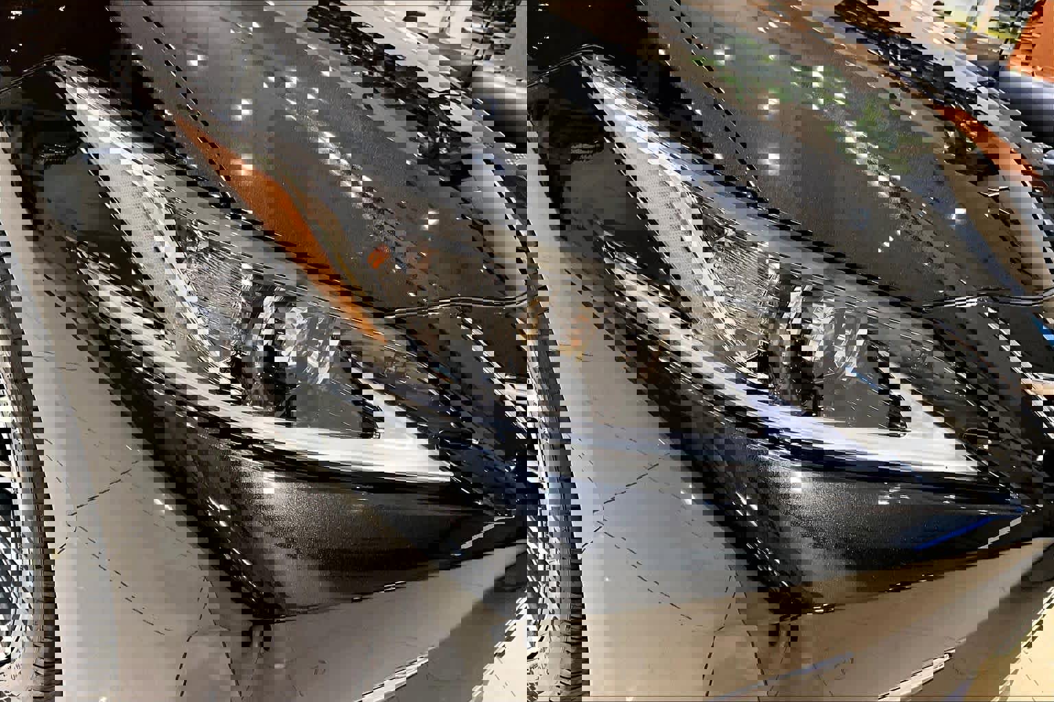 Used 2024 Lexus ES 350 w/ Premium Package image 26