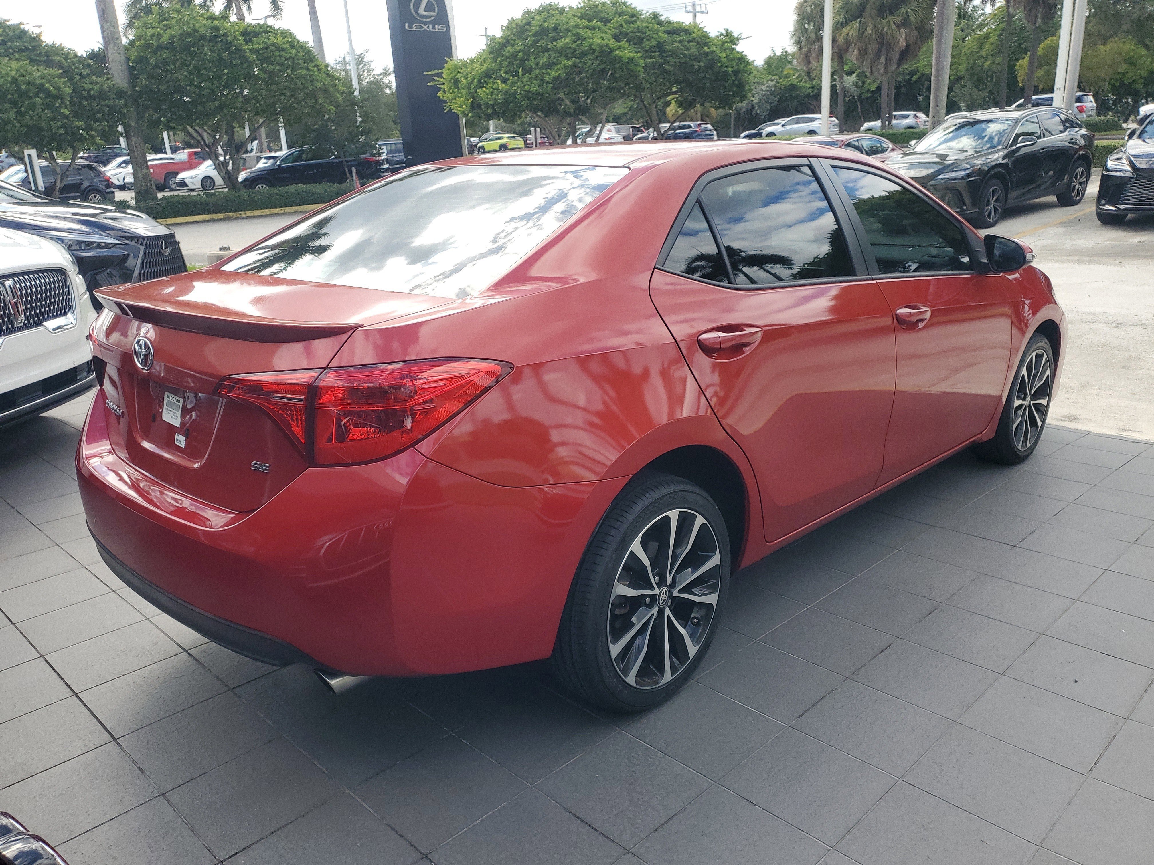 Used 2019 Toyota Corolla SE image 8