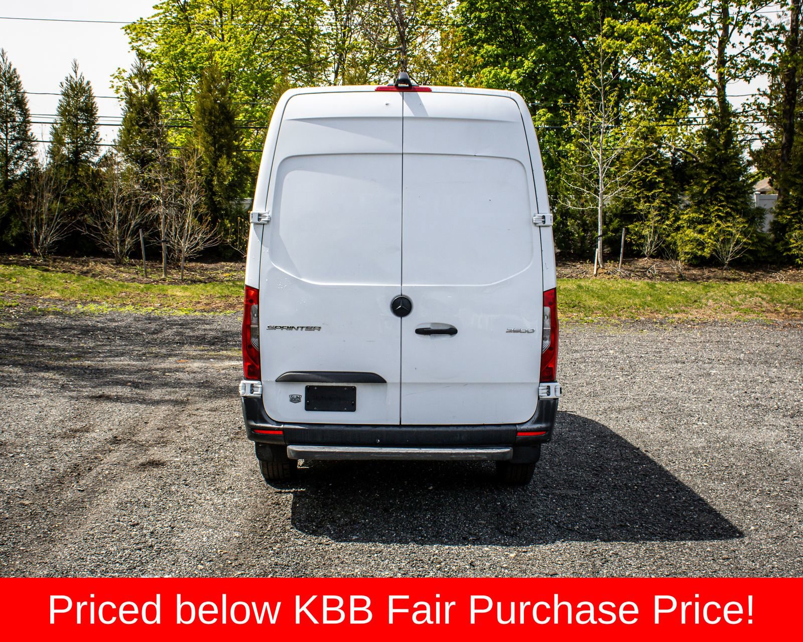Used 2021 Mercedes-Benz Sprinter 2500 w/ Driver Convenience Package image 6