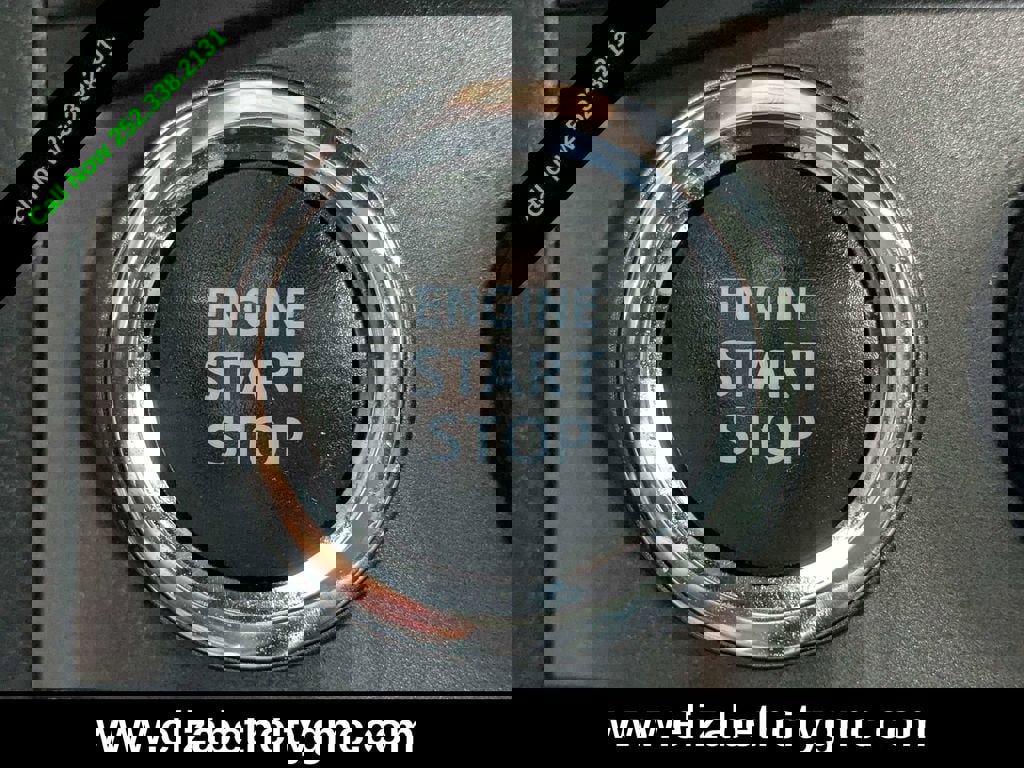 Used 2019 Toyota Tacoma SR image 32