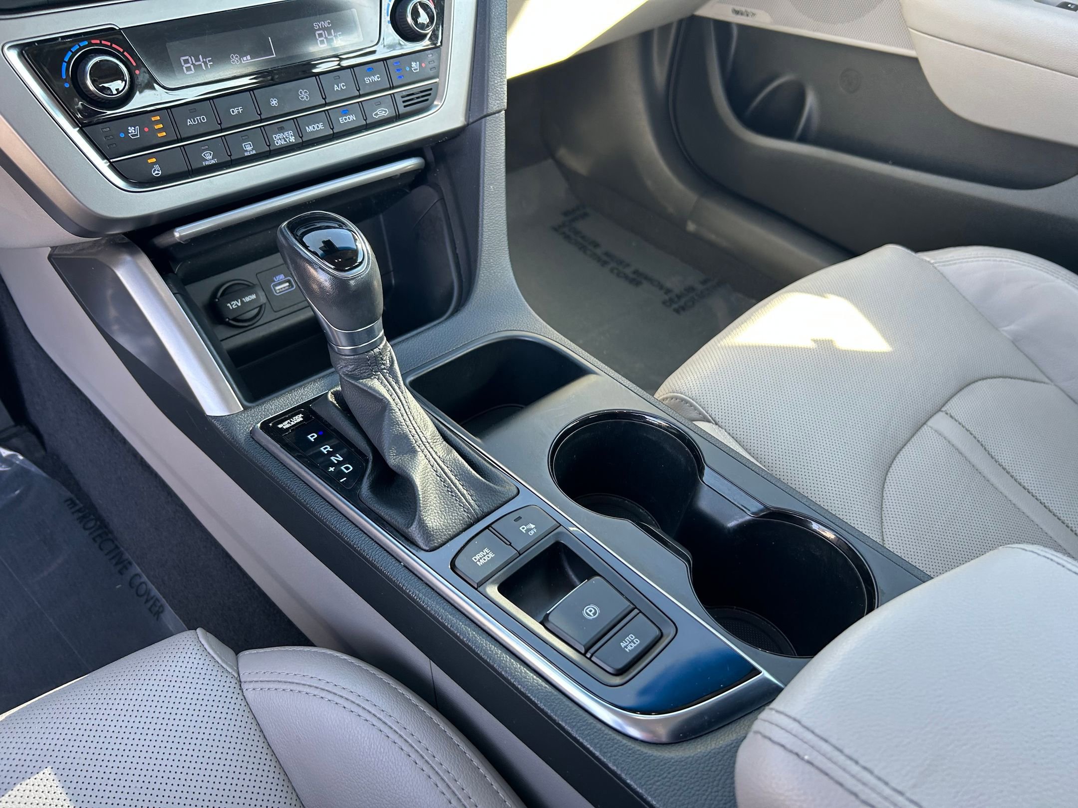 Used 2016 Hyundai Sonata Limited w/ Option Group 02 image 18