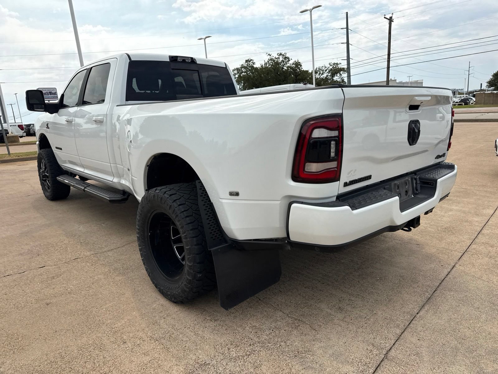 Used 2024 RAM 3500 Laramie w/ Night Edition AWD/4WD image 5