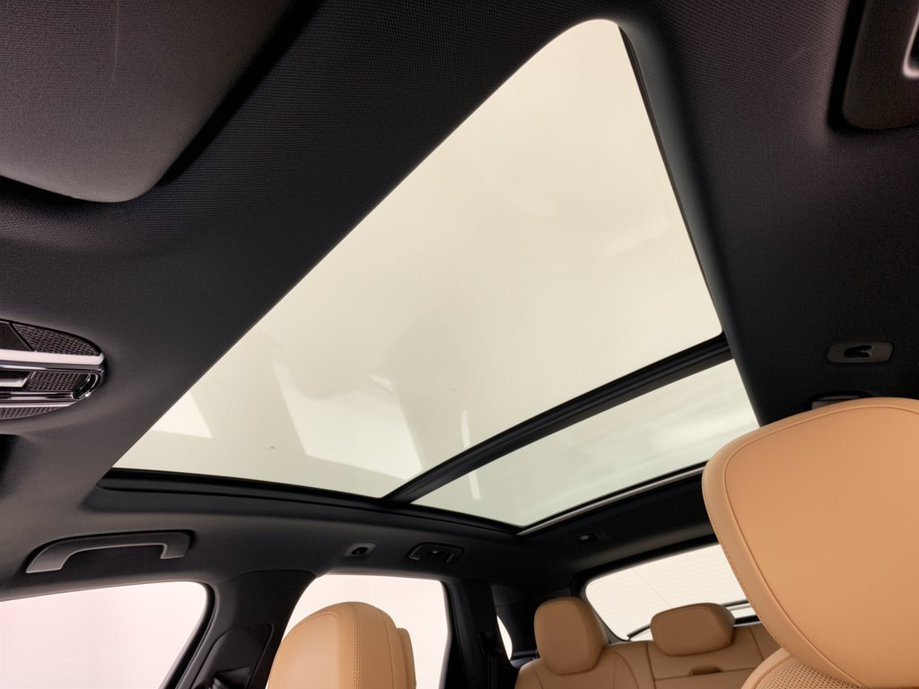 Used 2023 Porsche Cayenne AWD/4WD image 27