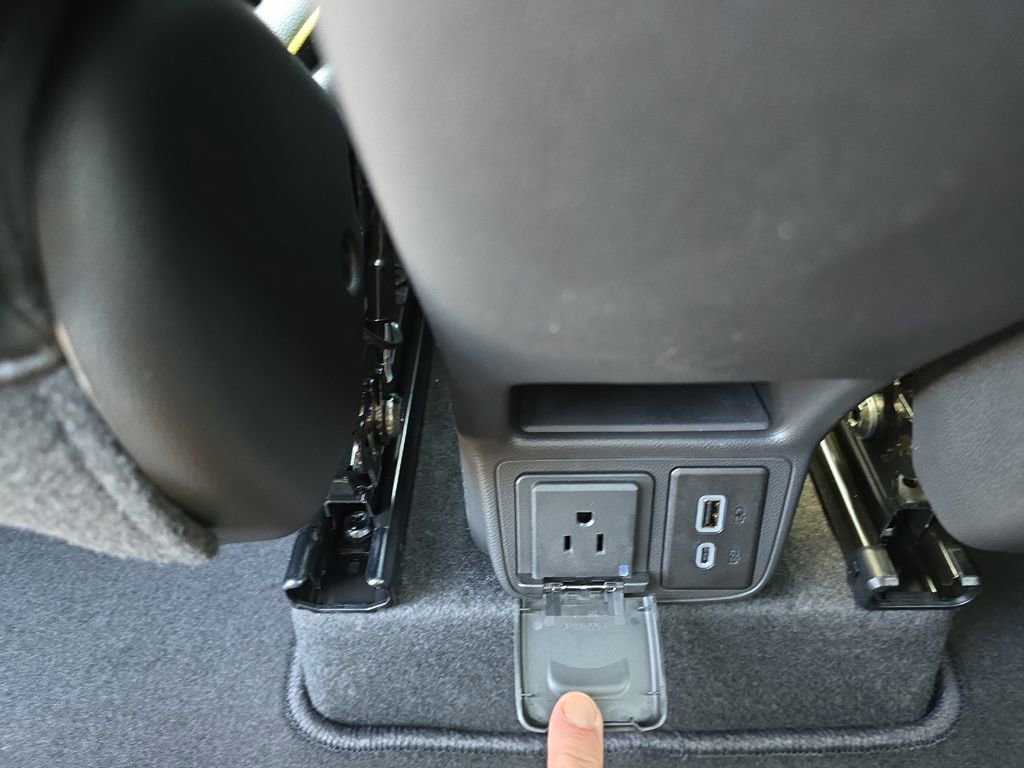 New 2026 Chevrolet TrailBlazer ACTIV w/ Convenience Package image 16