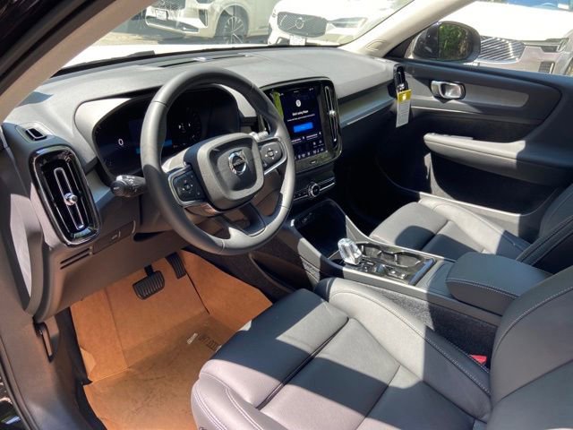 New 2026 Volvo XC40 B5 Plus w/ Protection Package Premier image 10