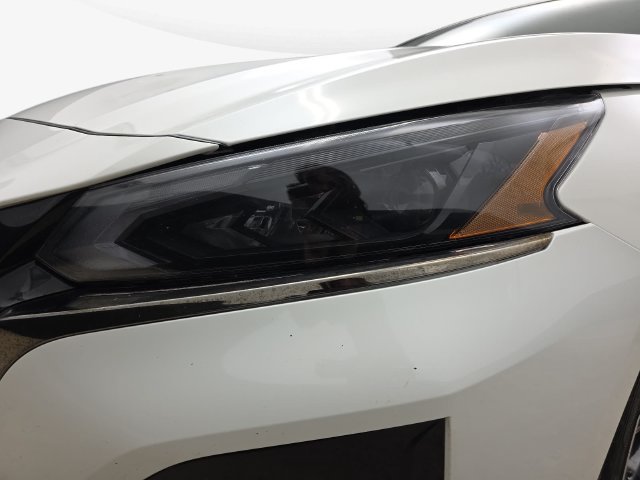 Used 2025 Nissan Altima 2.5 SR FWD image 32