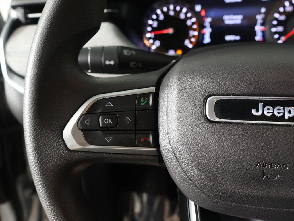 Used 2025 Jeep Compass Sport AWD/4WD image 36