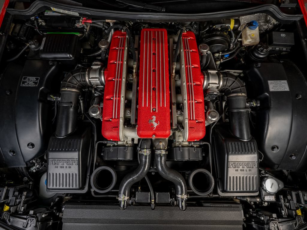 Used 2005 Ferrari 575M Maranello Superamerica RWD image 40