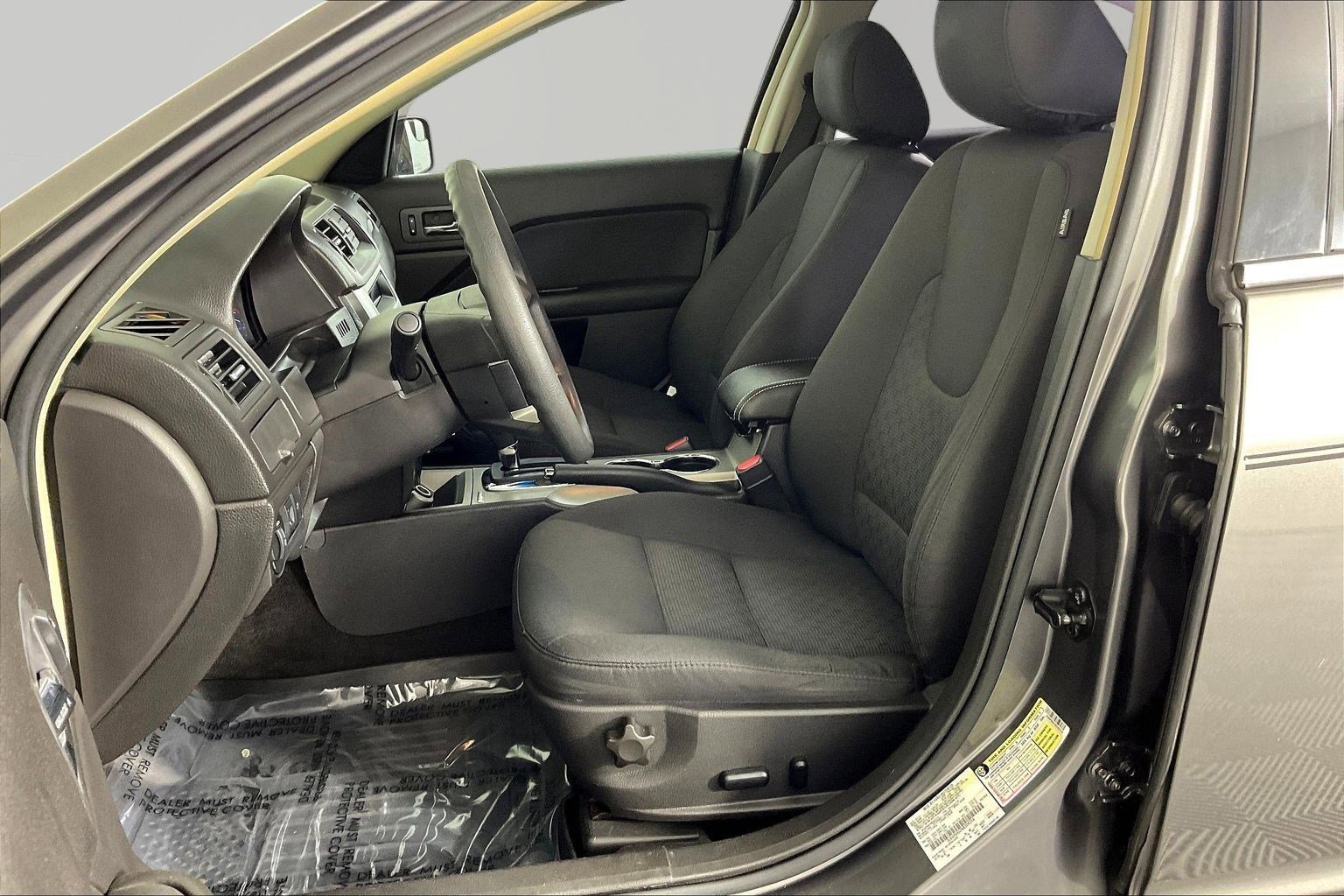 Used 2011 Ford Fusion SE w/ 202A Rapid Spec Order Code FWD image 20