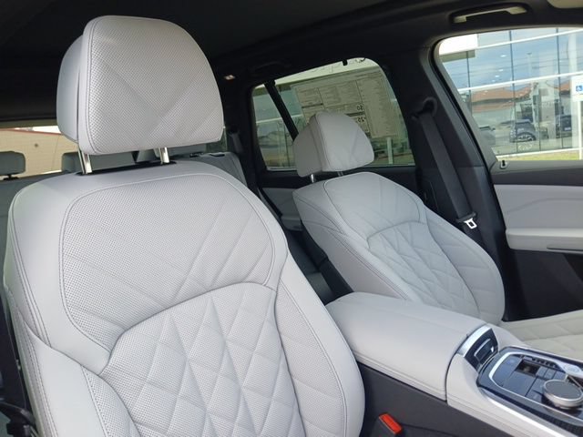 New 2026 BMW X5 sDrive40i w/ M Sport Package RWD image 18