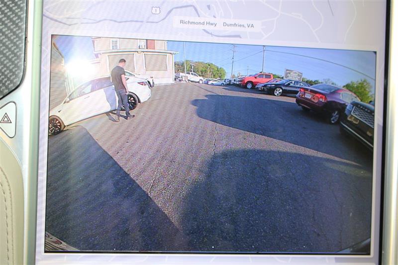 Used 2016 Tesla Model X 75D AWD/4WD image 22