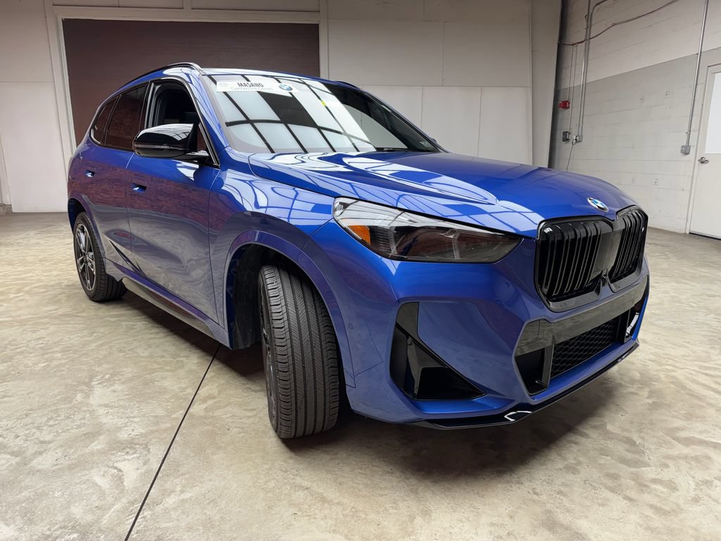 Certified 2025 BMW X1 M35i AWD/4WD image 8