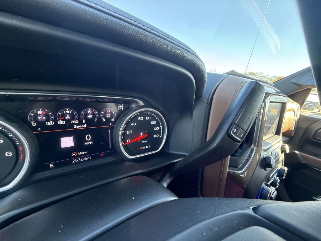 Certified 2021 Chevrolet Silverado 1500 High Country w/ Technology Package image 22