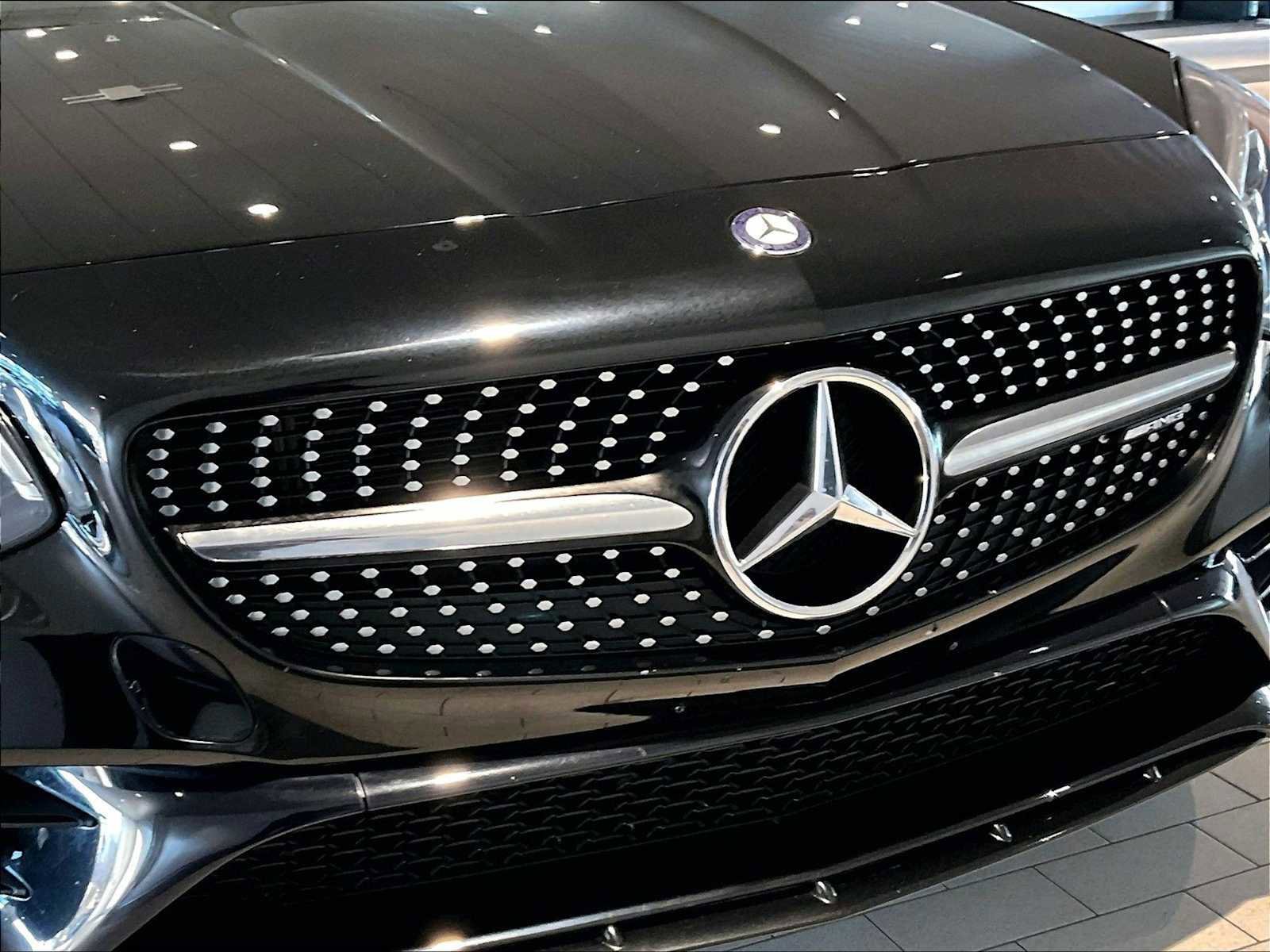 Used 2017 Mercedes-Benz SLC 43 AMG image 31