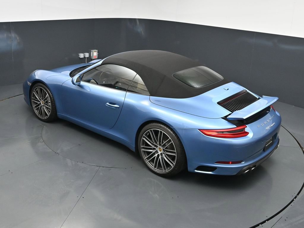 Certified 2019 Porsche 911 Carrera RWD image 17