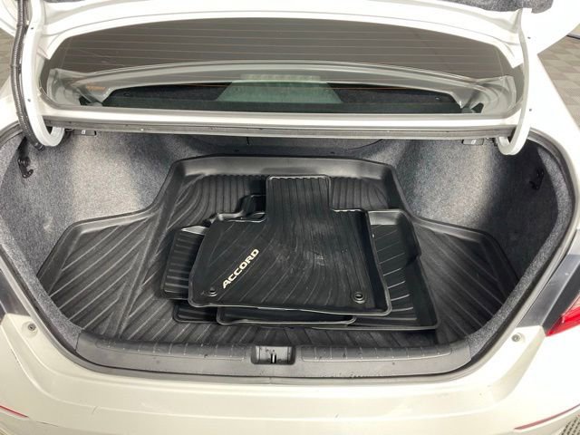 Used 2022 Honda Accord Sport image 11