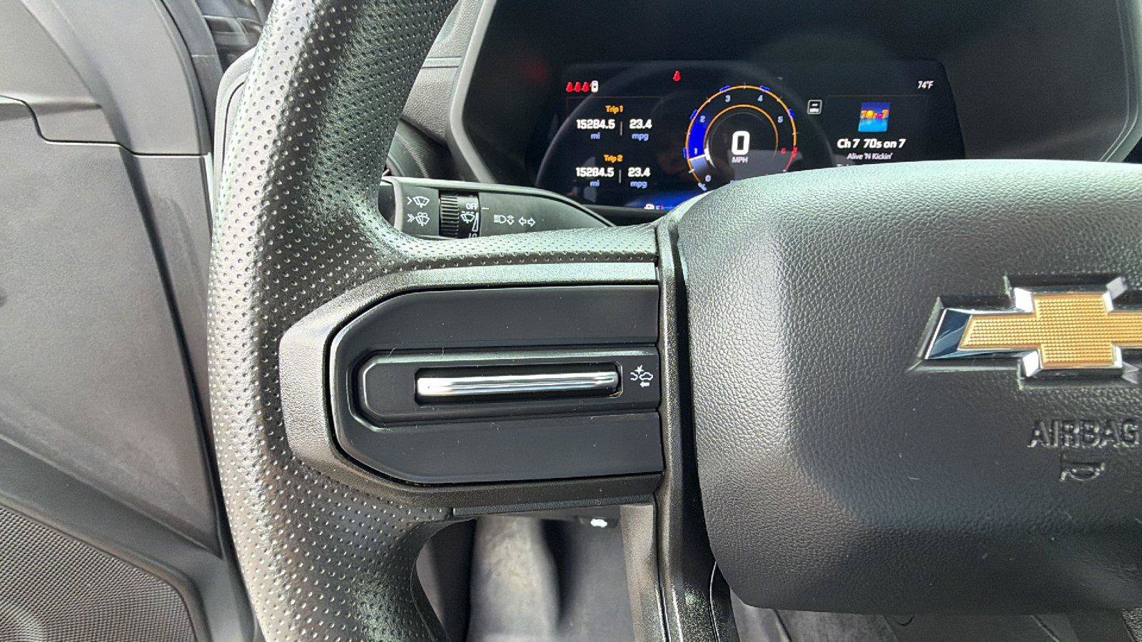 Used 2024 Chevrolet Colorado W/T RWD image 26