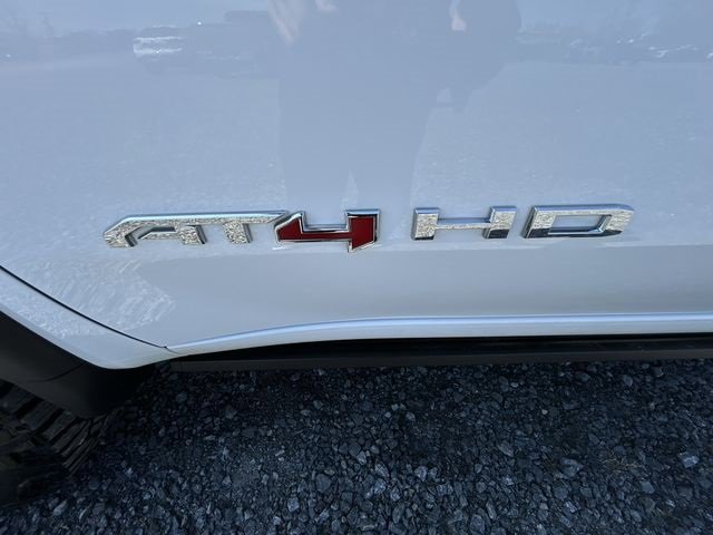 Certified 2023 GMC Sierra 2500 AT4 w/ Gooseneck/5TH Wheel Package image 32