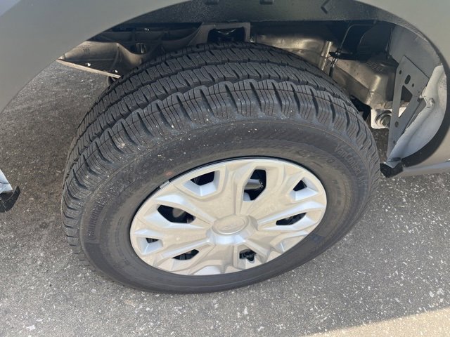 New 2023 Ford E-Transit Medium Roof image 12