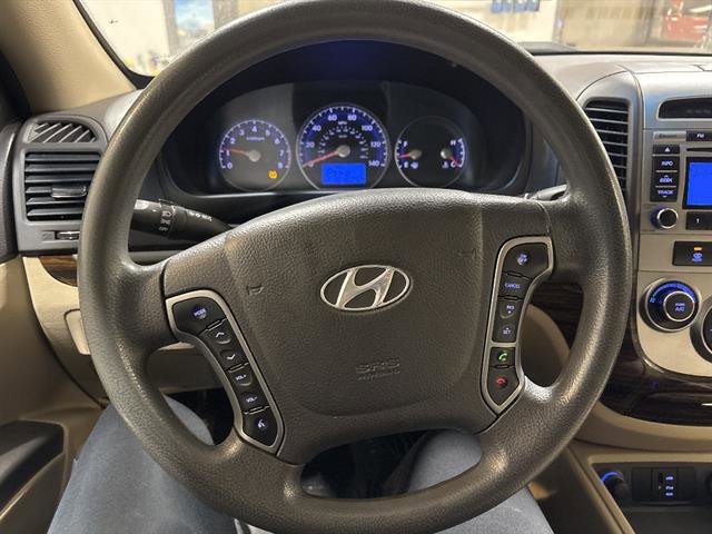 Used 2012 Hyundai Santa Fe GLS image 14