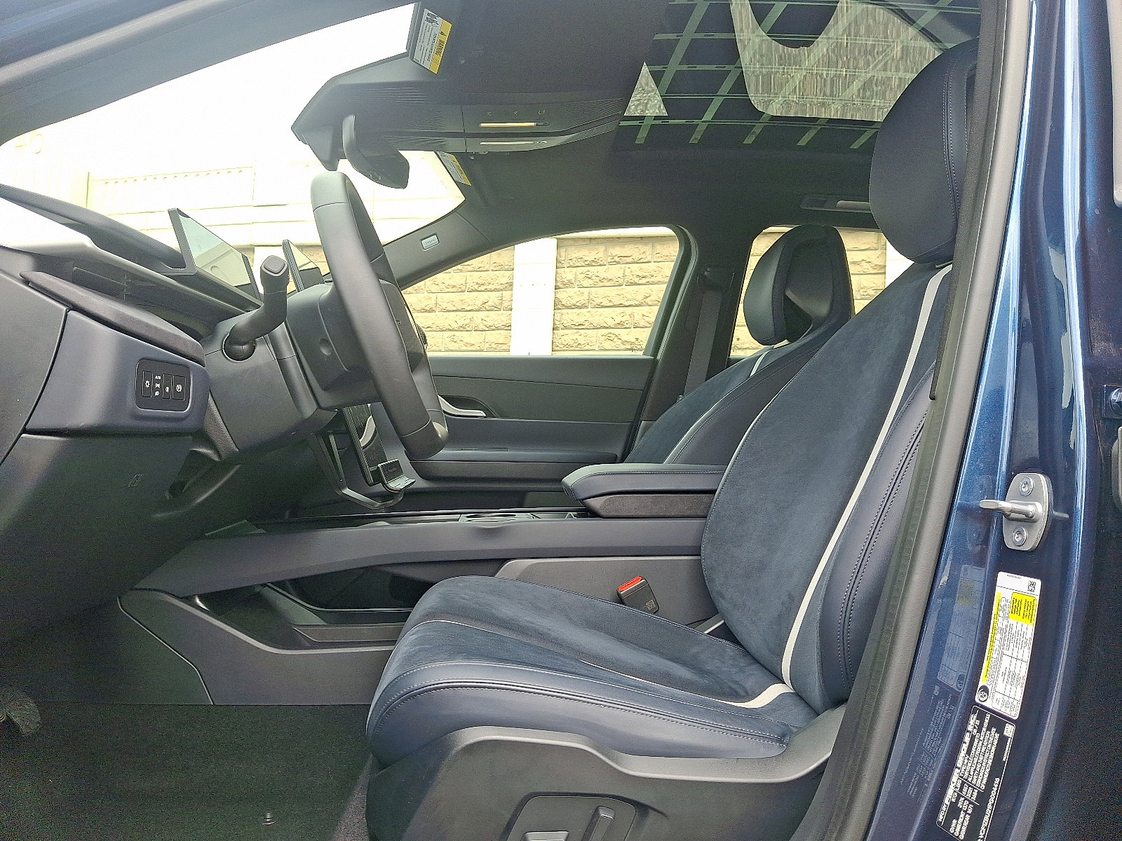 Used 2023 Fisker Ocean One image 13