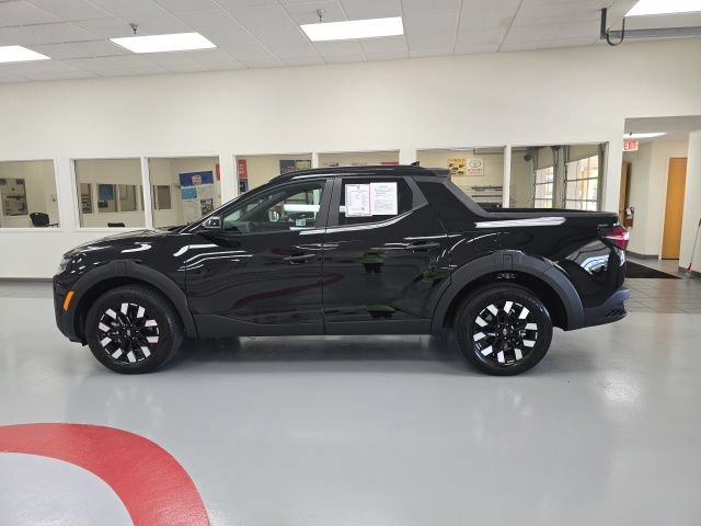 Used 2025 Hyundai Santa Cruz SEL AWD/4WD image 3
