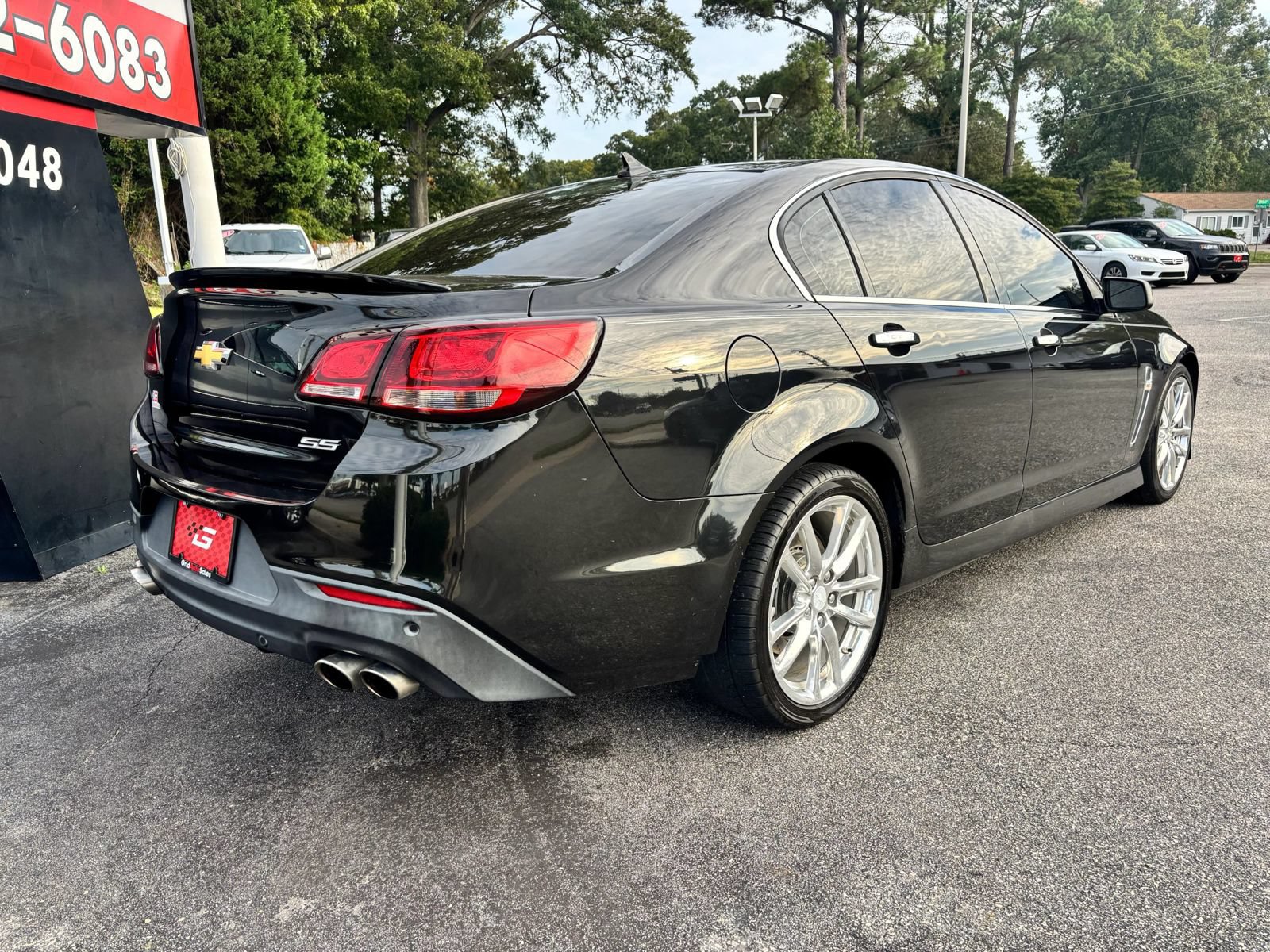 Used 2014 Chevrolet SS RWD image 3