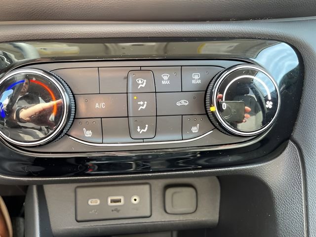 Used 2023 Buick Encore GX Preferred w/ Cold Weather Comfort Package image 22