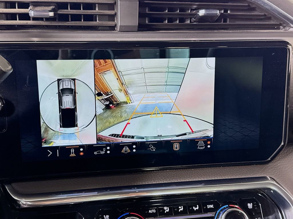 Used 2025 GMC Sierra 3500 Denali w/ Denali Reserve Package image 40