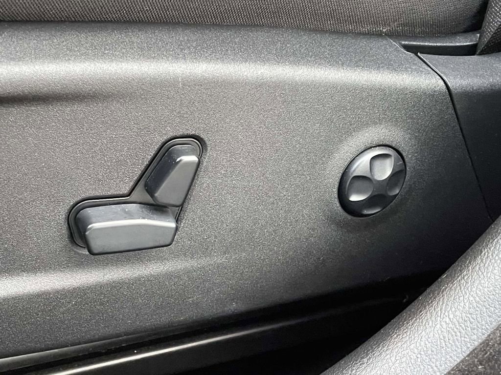 Used 2021 Dodge Charger SXT image 7