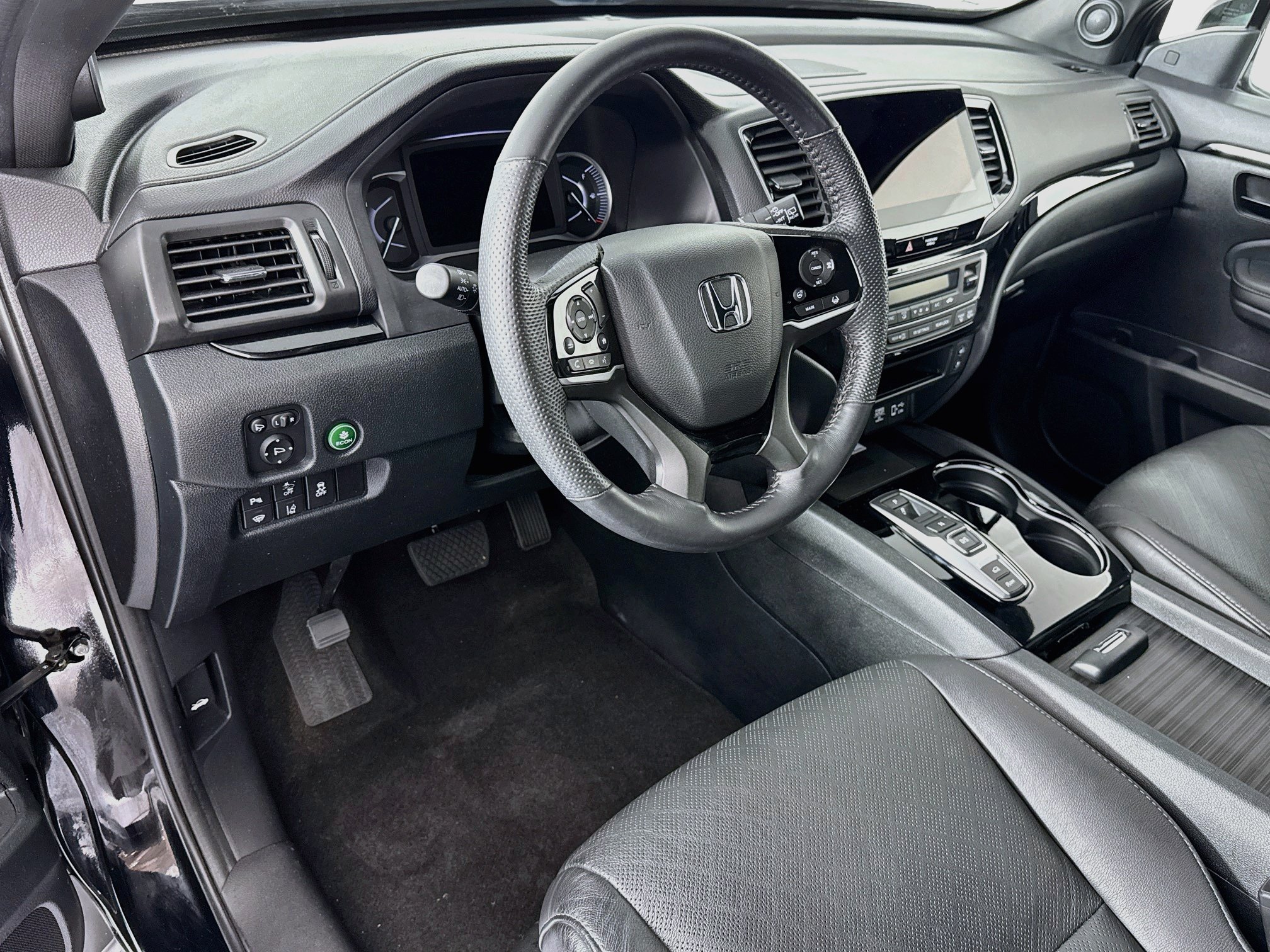 Certified 2023 Honda Passport Elite image 9