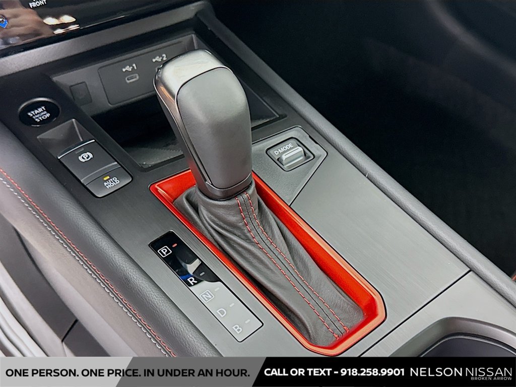 New 2026 Nissan Kicks SR w/ SR Premium Package FWD image 16